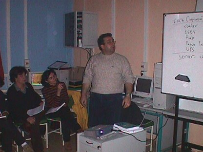 seminar_03.jpg (30930 bytes)
